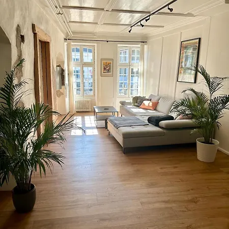Guest house Loftwohnung Direkt Am Thuner Rathausplatz