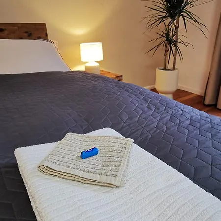 Loftwohnung Direkt Am Thuner Rathausplatz Guest house 3*